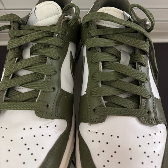 Nike | dunk low medium olive green | 7.5 - Picture 10 of 14